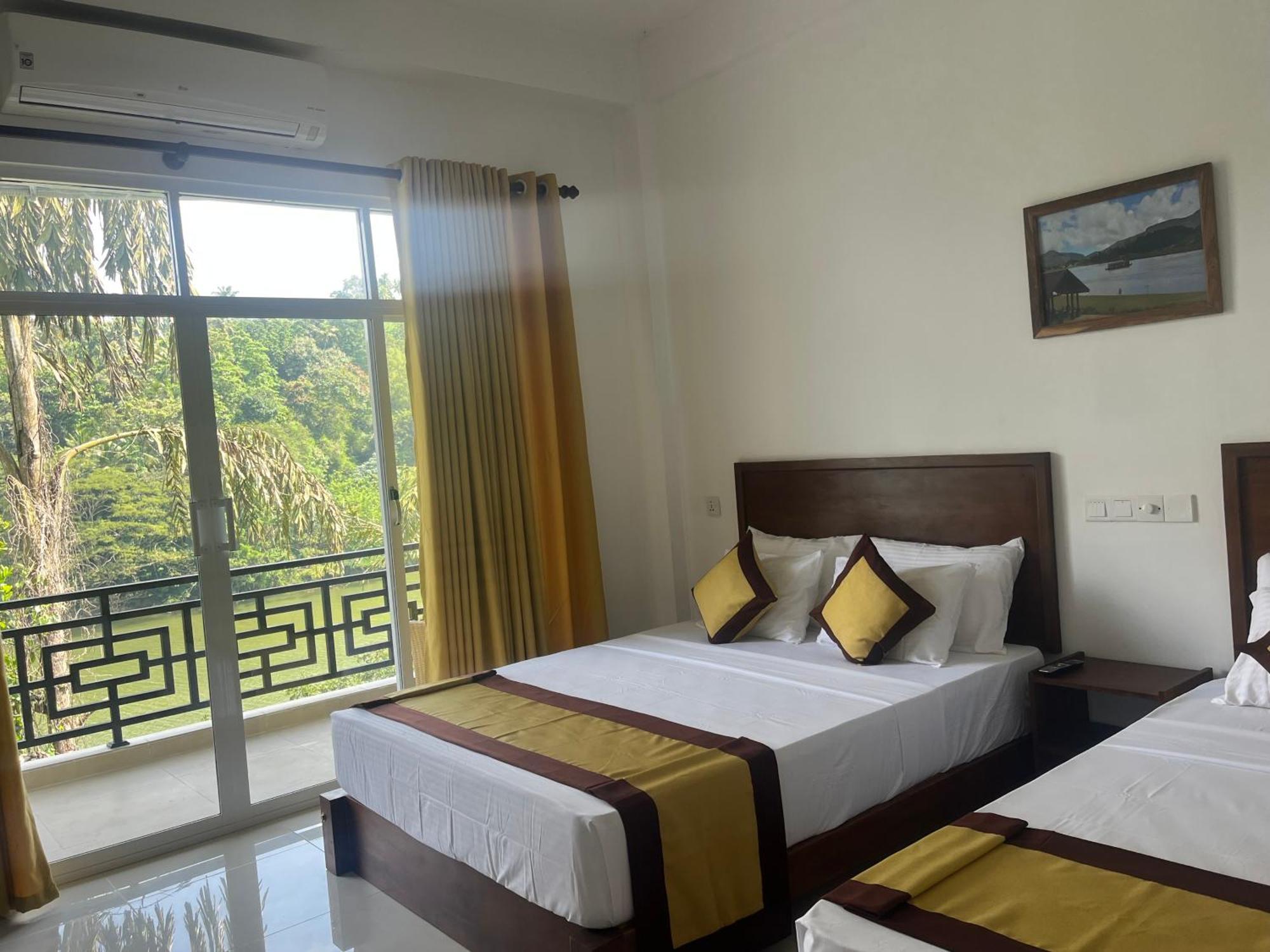 Kandy Rivers Edge Nature Resort Buitenkant foto